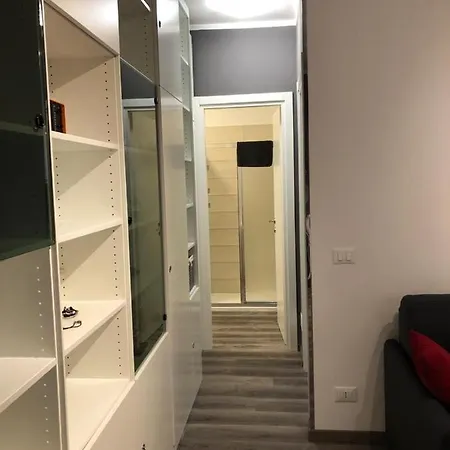 Апартаменты Wally's House *